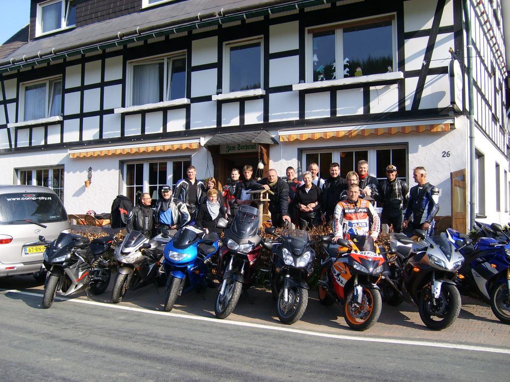 Landhaus Zum Sorpetal Hotel Schmallenberg Ngoại thất bức ảnh