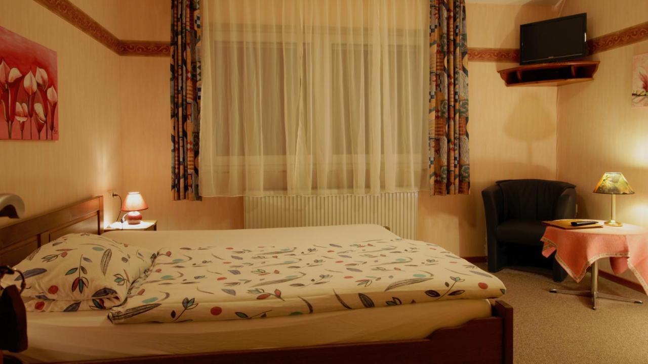 Landhaus Zum Sorpetal Hotel Schmallenberg Ngoại thất bức ảnh